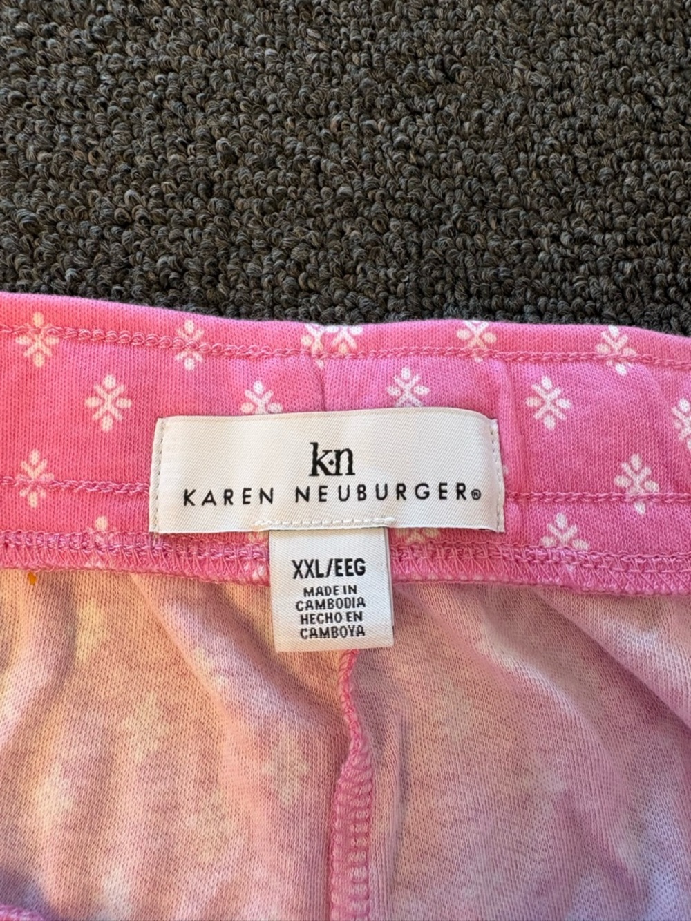 Pink Patterned Womens Pajama Set - Picture 4 of 4